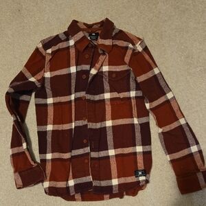 DC Shoe Co Boys Size 12 Burgundy Plaid Flanel